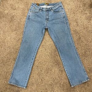 Aura Light Blue Straight Leg Women's Jeans by Wrangler
Regular rise